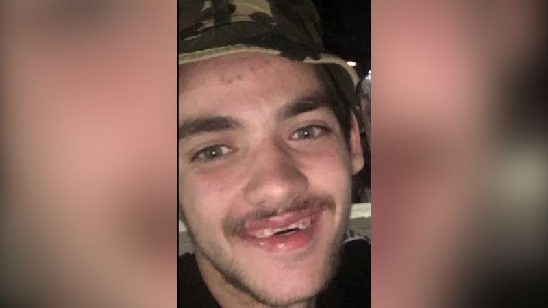 18 year old dies of covid illinois