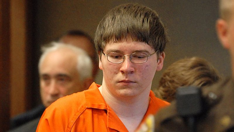 Making a Murderer: Brendan Dassey's brother puts out protest rap - BBC News