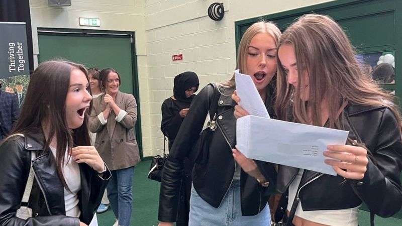 Five Takeaways From This Year's GCSE Results - BBC News