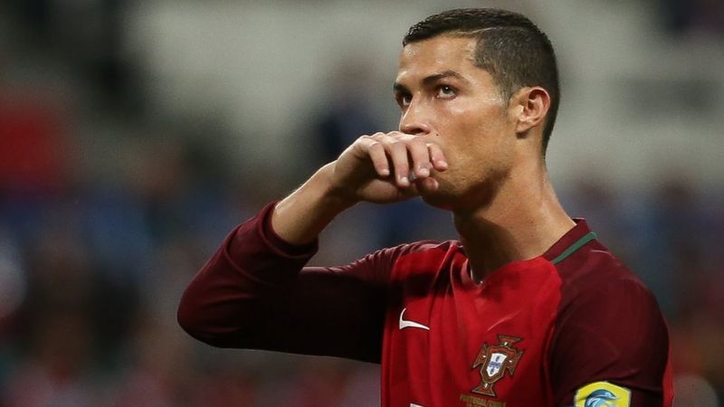 Ronaldo confirms he is father of twins after Portugal defeat - BBC News