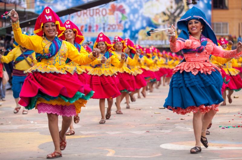 In pictures: Bolivia's colourful Oruro carnival - BBC News