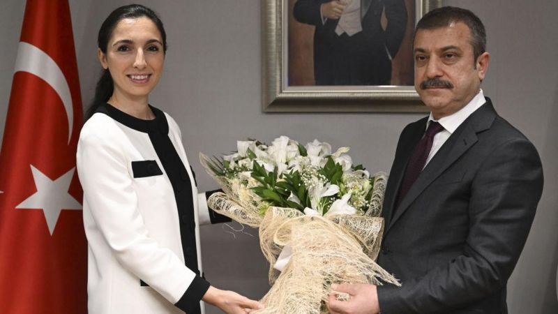 TCMB Başkanı Hafize Gaye Erkan, görevi Kavcıoğlu’ndan devraldı