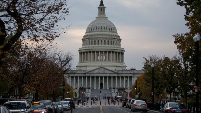 Election 2016: Republicans Retain House And Senate - BBC News