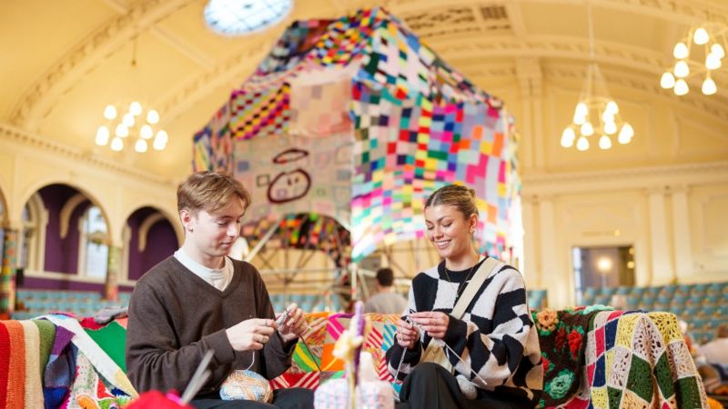 Big Knit Charity Knitters Make Uks Largest Knitted Hat Bbc News 