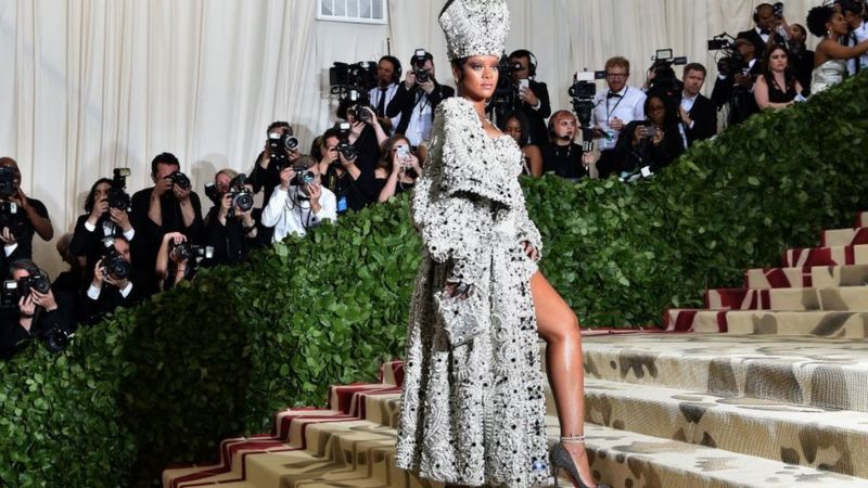 Rihanna arrives for the 2018 Met Gala on May 7, 2018, at the Metropolitan Museum of Art in New York. - The Gala raises money for the Metropolitan Museum of Arts Costume Institute. The Gala's 2018 theme is Heavenly Bodies: Fashion and the Catholic Imagination.