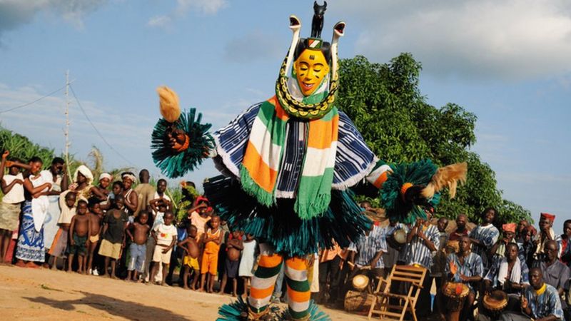 La Danse Zaouli Inscrite Au Patrimoine Mondial De L'UNESCO - BBC News ...