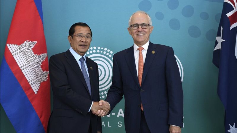 Ông Hun Sen gặp thủ tướng Úc Malcom Turnbull hôm 16/3 để tham dự Hội nghị thượng đỉnh ASEAN - Úc diễn ra từ ngày 17-18, Tháng Ba.