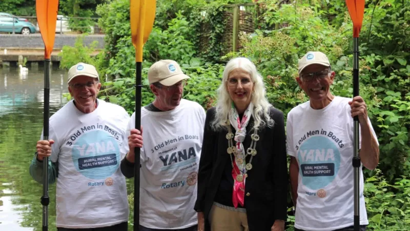 Paddling pensioners complete 100-mile challenge