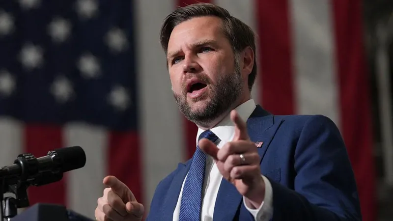 JD Vance acusa a Israel de «manipular» la opinión pública estadounidense para prolongar la guerra contra Irán.JD Vance acusa a Israel de «manipular» la opinión pública estadounidense para prolongar la guerra contra Irán.