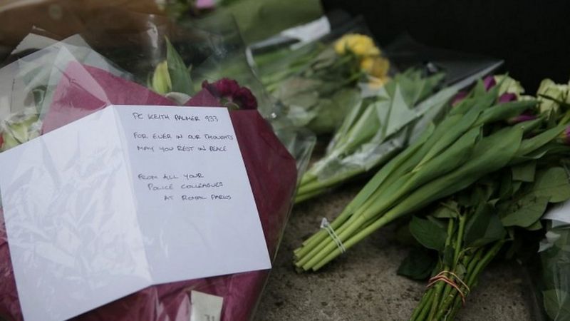 London attack: 'Final' photo of murdered PC Keith Palmer emerges - BBC News