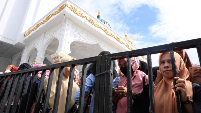 No Place To Hide For Lgbt People In Indonesia S Aceh Province Bbc News