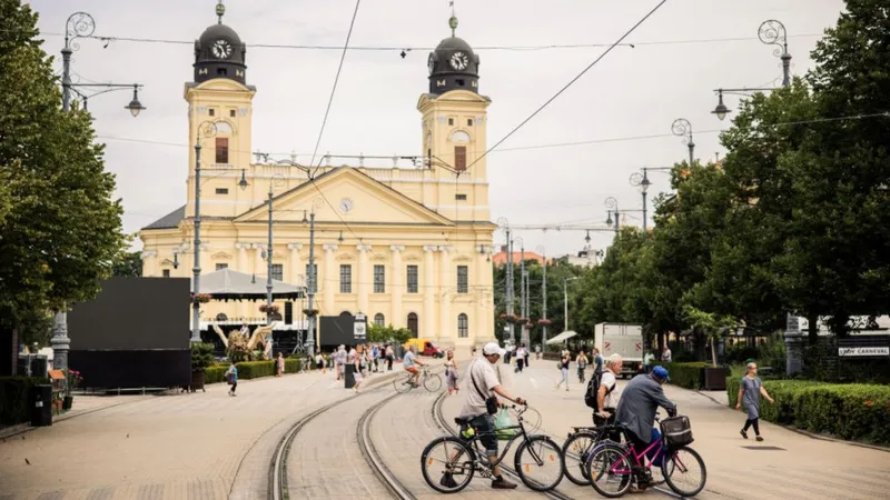 Hungary opens up to Chinese tech despite protests