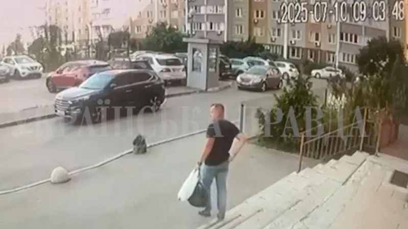 Ukrainian intelligence officer shot dead in Kyiv