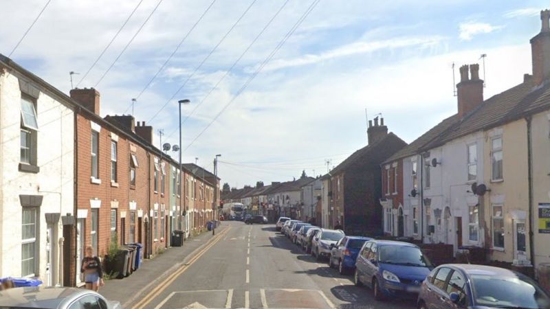 Burton Upon Trent: Man Released On Bail After Murder Arrest - BBC News