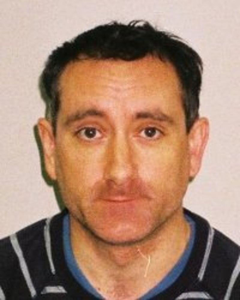Warwickshire policeman Christopher Cambray jailed after paying child