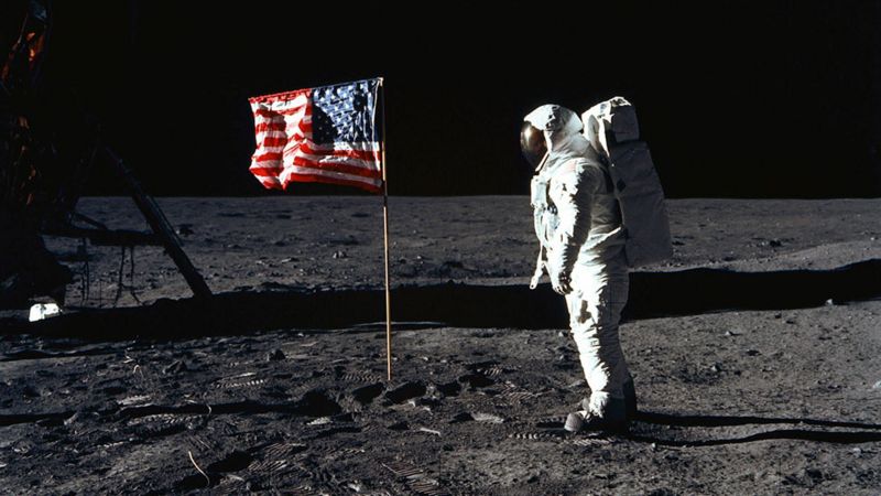 where-were-you-when-man-first-landed-on-the-moon-bbc-news