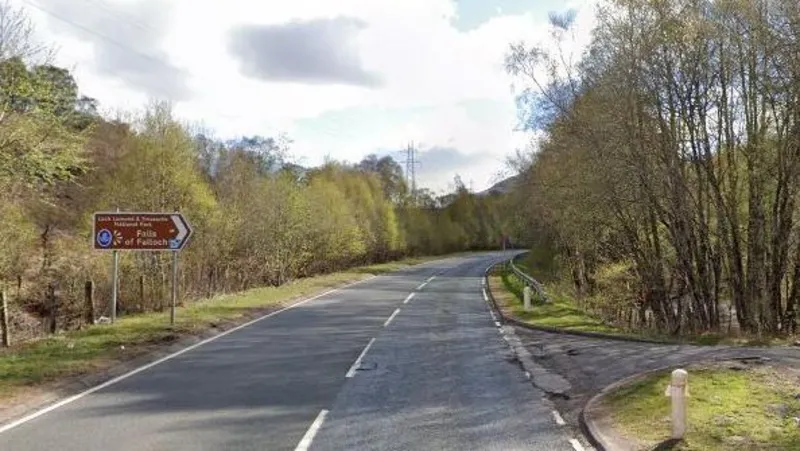Un motorista se encuentra en estado grave tras un accidente con un coche cerca de Crianlarich.