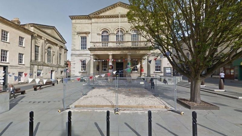 Stroud Subscription Rooms put up for sale for £600,000 BBC News