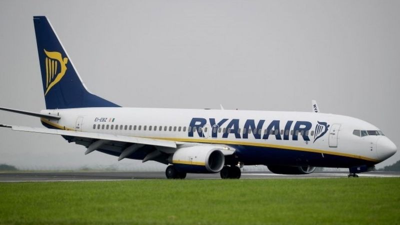 Ryanair raises passenger growth forecast despite Brexit - BBC News