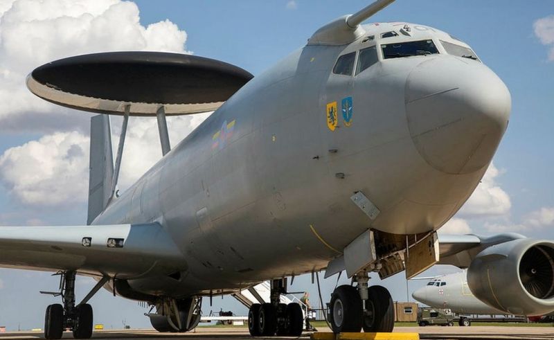 RAF Sentry Aircraft Returns To Waddington After Final Mission - BBC News