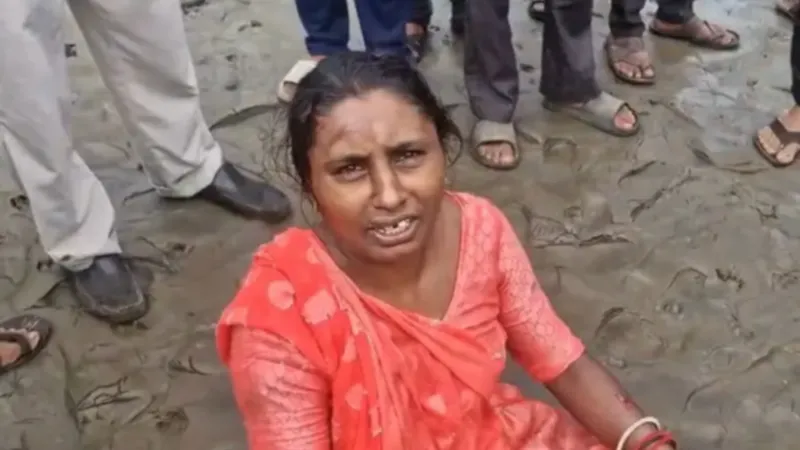 'A huge explosion-like sound' - Survivors recall moment India bridge collapsed