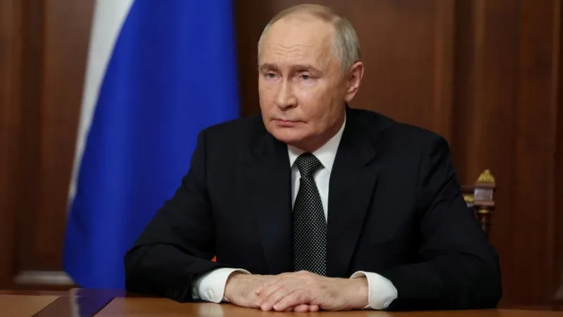 Steve Rosenberg: After days of escalation, what will Putin do next?