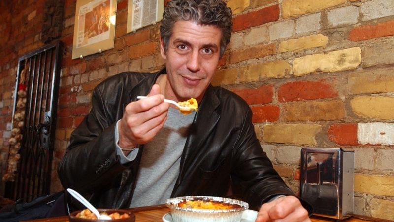 Anthony Bourdain Five Of His Tips For Eating Out Bbc News