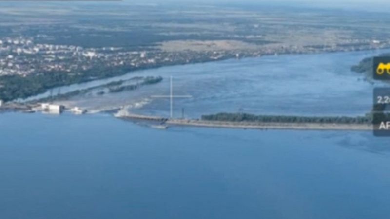 Каховська ГЕС зруйнована. Україна заявила, що її підірвали росіяни ...