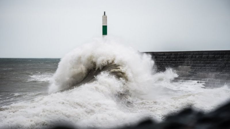 In Pictures: Storm Callum puts Wales under water - BBC News