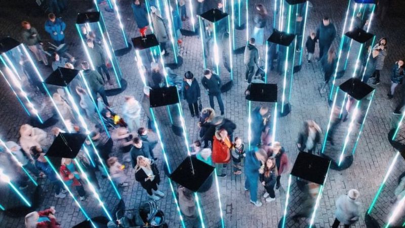 Bristol Light Festival Sees City's Buildings Illuminated - BBC News