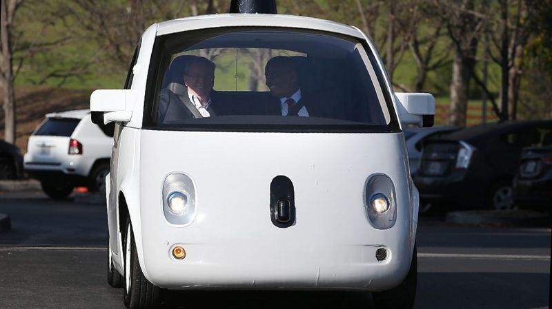 General Motors and Fiat Chrysler unveil self-driving deals - BBC News