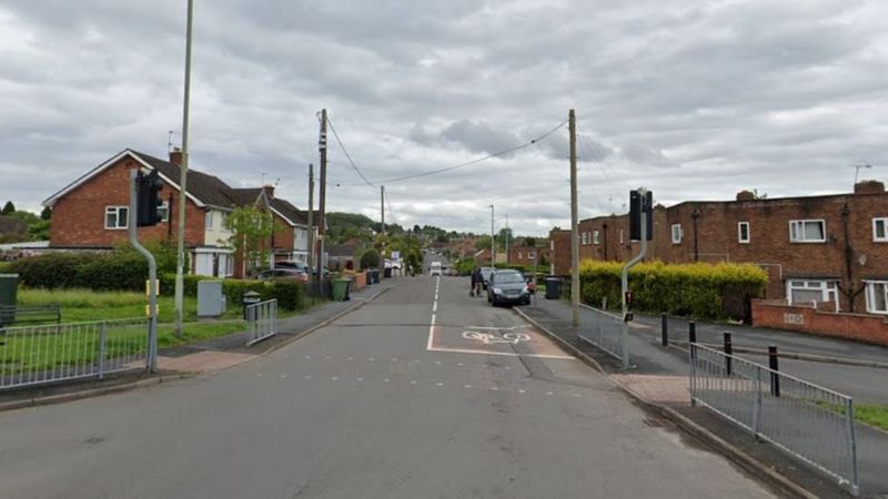 Seven arrests in Donnington after house party violence - BBC News