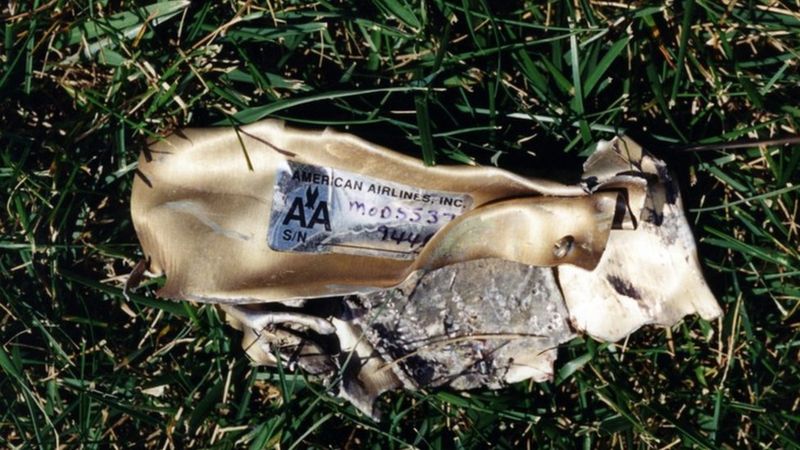 FBI re-releases 9/11 photos of Pentagon - BBC News