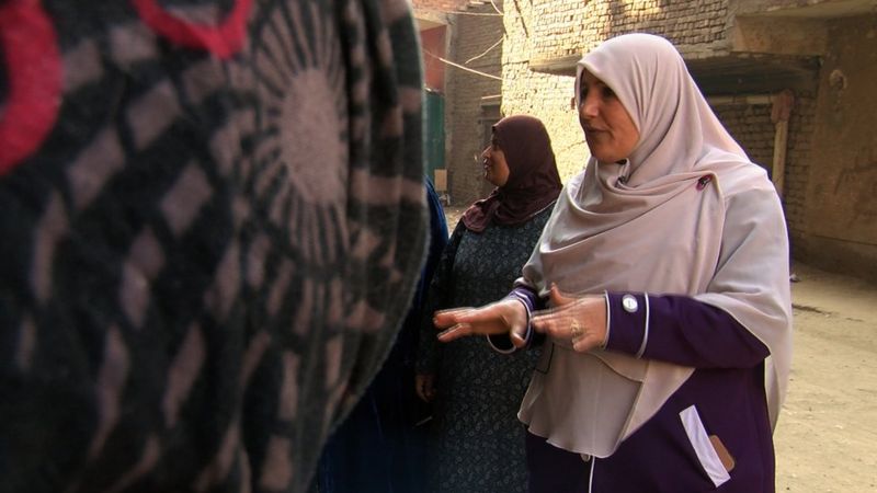ختان الإناث مَن المسؤول عن استمرار هذه الممارسة في مصر؟ Bbc News عربي 