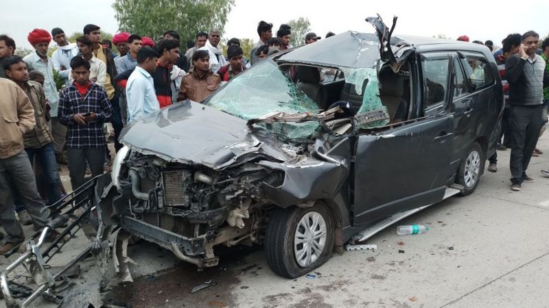 India Pm Narendra Modis Wife Survives Fatal Car Crash Bbc News 