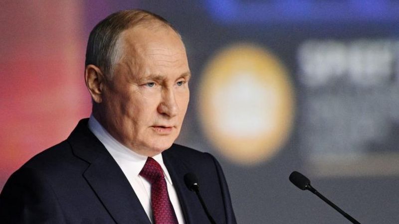 Ukraine War: Putin Confirms First Nuclear Weapons Moved To Belarus ...