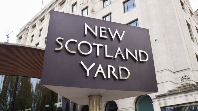 Met Police report: Rape cases ruined, Sikh officer's beard cut... five ...