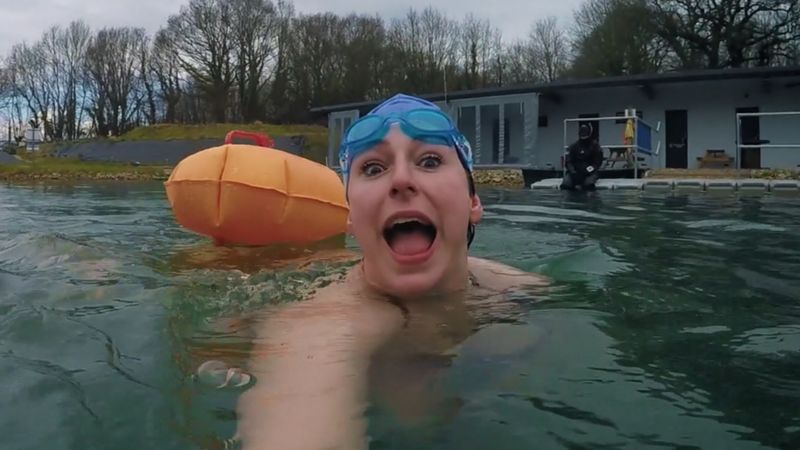 can-cold-water-swimming-treat-depression-bbc-news