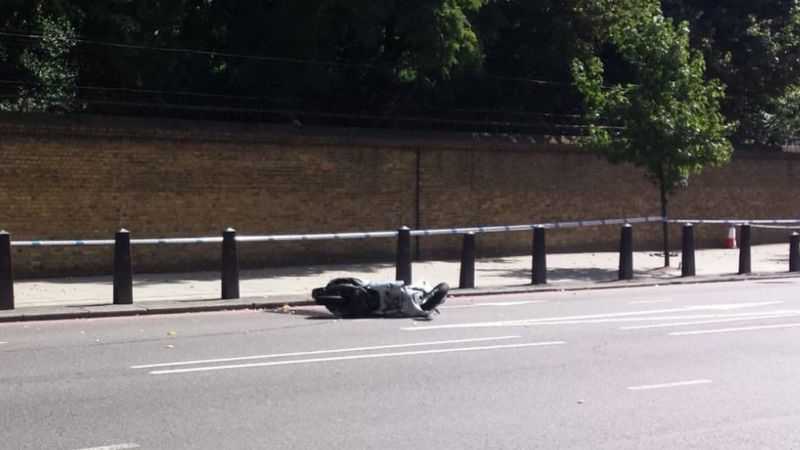 Met Police Car Overturns In London Moped Chase Bbc News