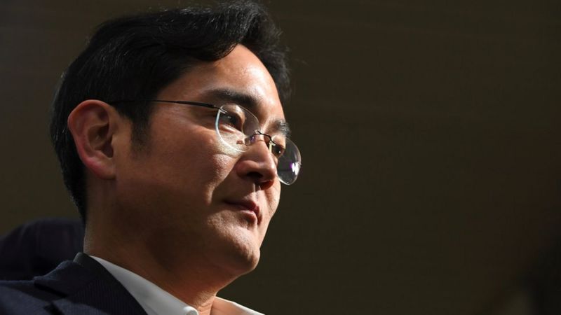 Samsung Heir Lee Jae-yong Is Indicted On Bribery Charges - BBC News