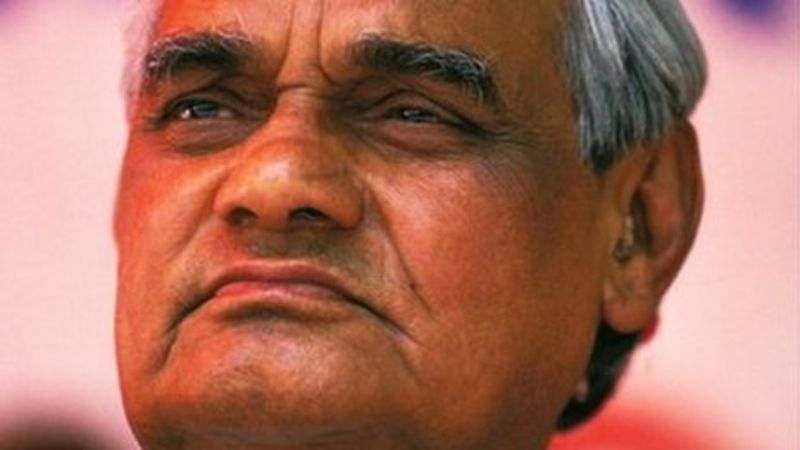 India Mourns Former PM Atal Behari Vajpayee - BBC News