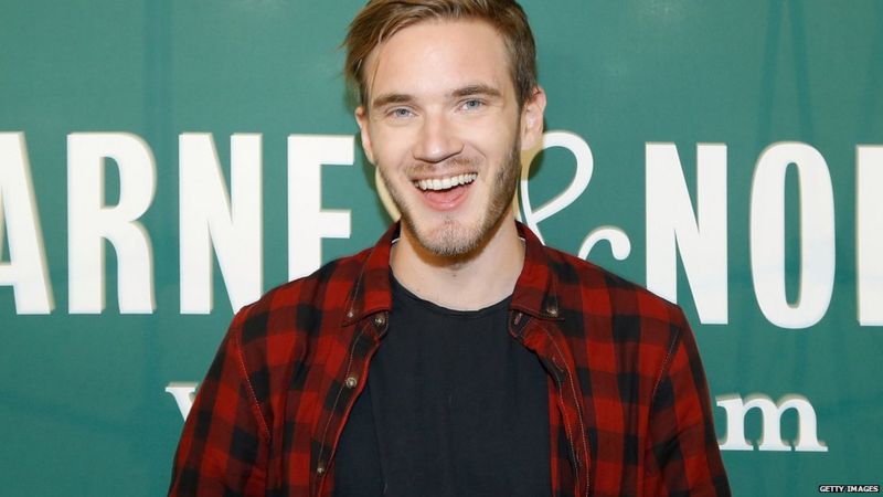 Youtube Star Pewdiepie Evicted From Flat After Making Gay Sex Video Even Though He Wasnt 1794