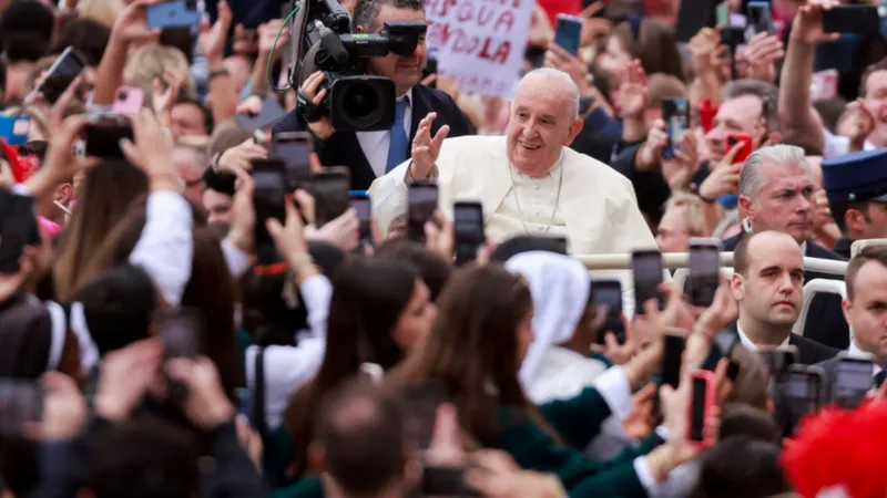 Pope Francis calls for ceasefire in Gaza and Ukraine in Easter message