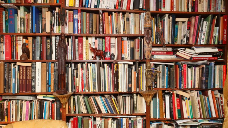 A Point of View: Is there still any point collecting books? - BBC News