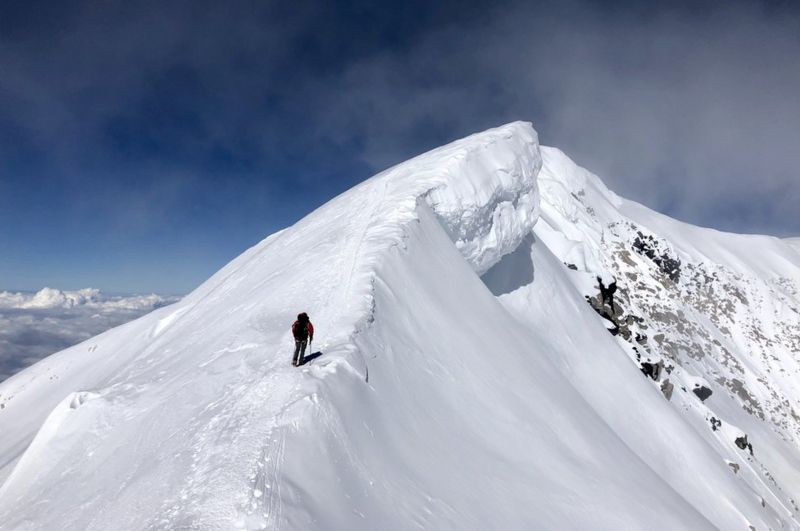 The mountain climbers showing diabetes doesn't have to be an uphill ...