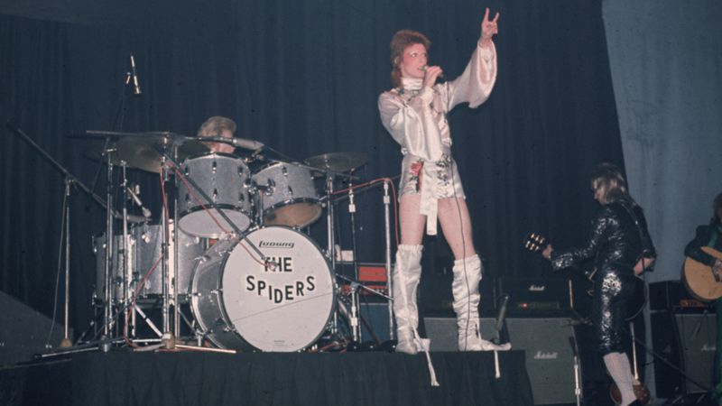 David Bowie Rare Ziggy Stardust Footage Hailed As The Holy Grail Bbc News 1711