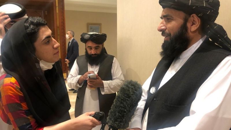 Bir kadın muhabirin Taliban’la mülakat deneyimi