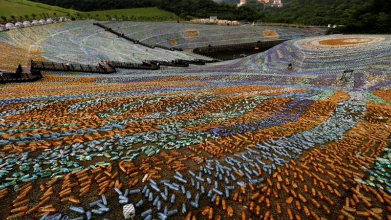 Van Gogh Starry Night House Mural In Florida Can Stay - BBC News