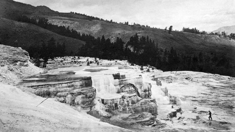 Yellowstone National Park In 1871 And Today - BBC News