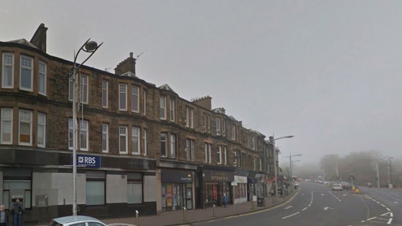 Bishopbriggs goes tropical on Google Maps page - BBC News